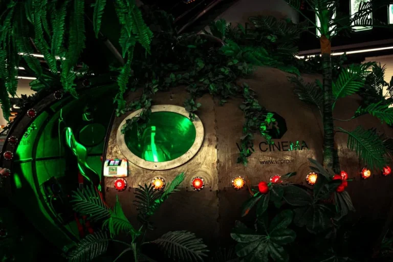 سینما وی‌ آر طرح سفینه؛ سفر به دنیای ناشناخته‌ها! 🚀